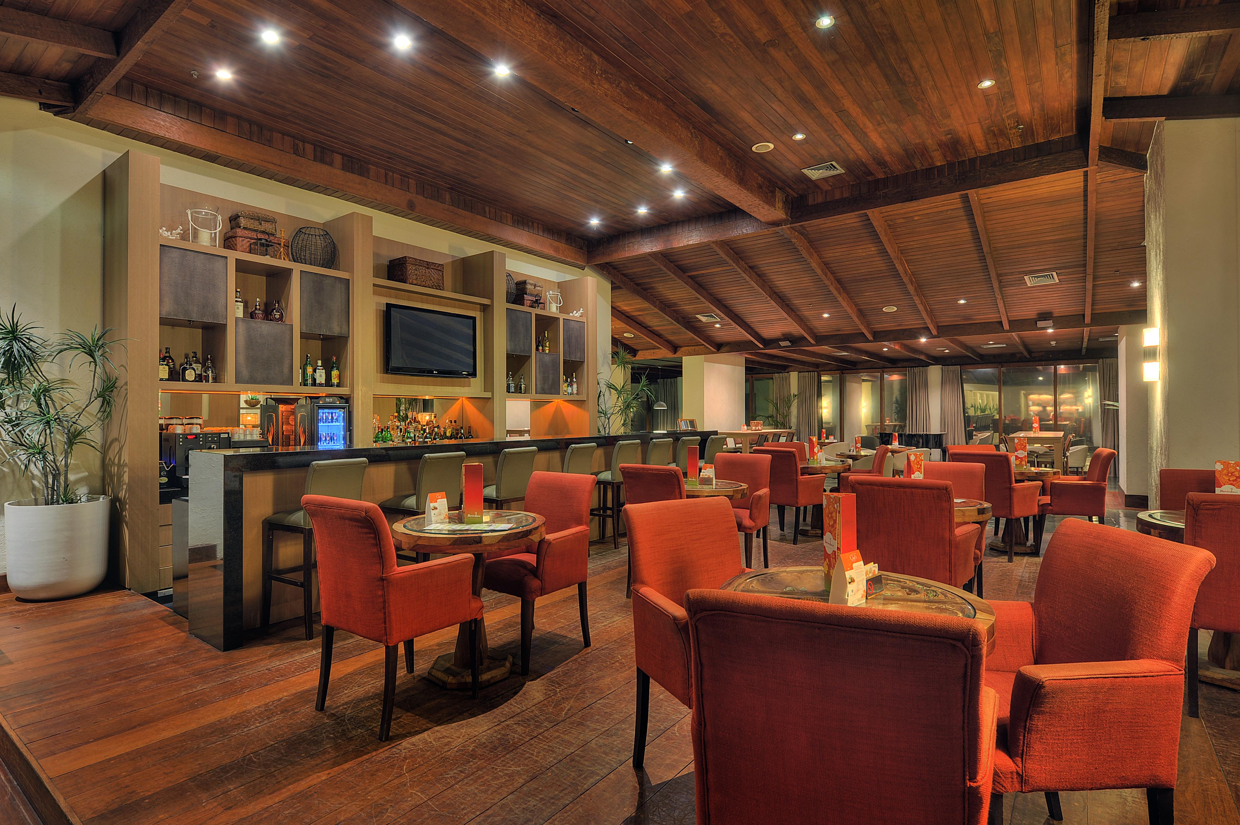 Hotel Deville Prime Салвадор Екстериор снимка The restaurant