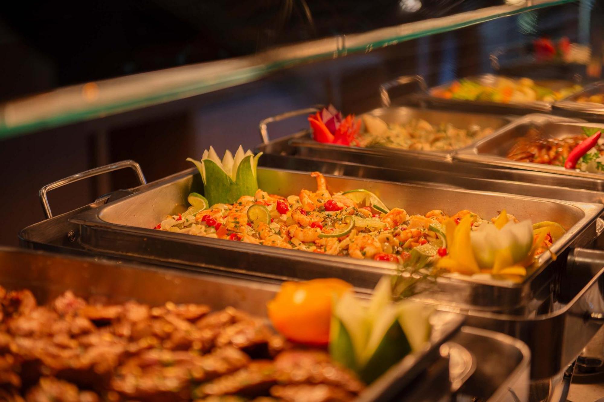 Hotel Deville Prime Салвадор Екстериор снимка A chafing dish