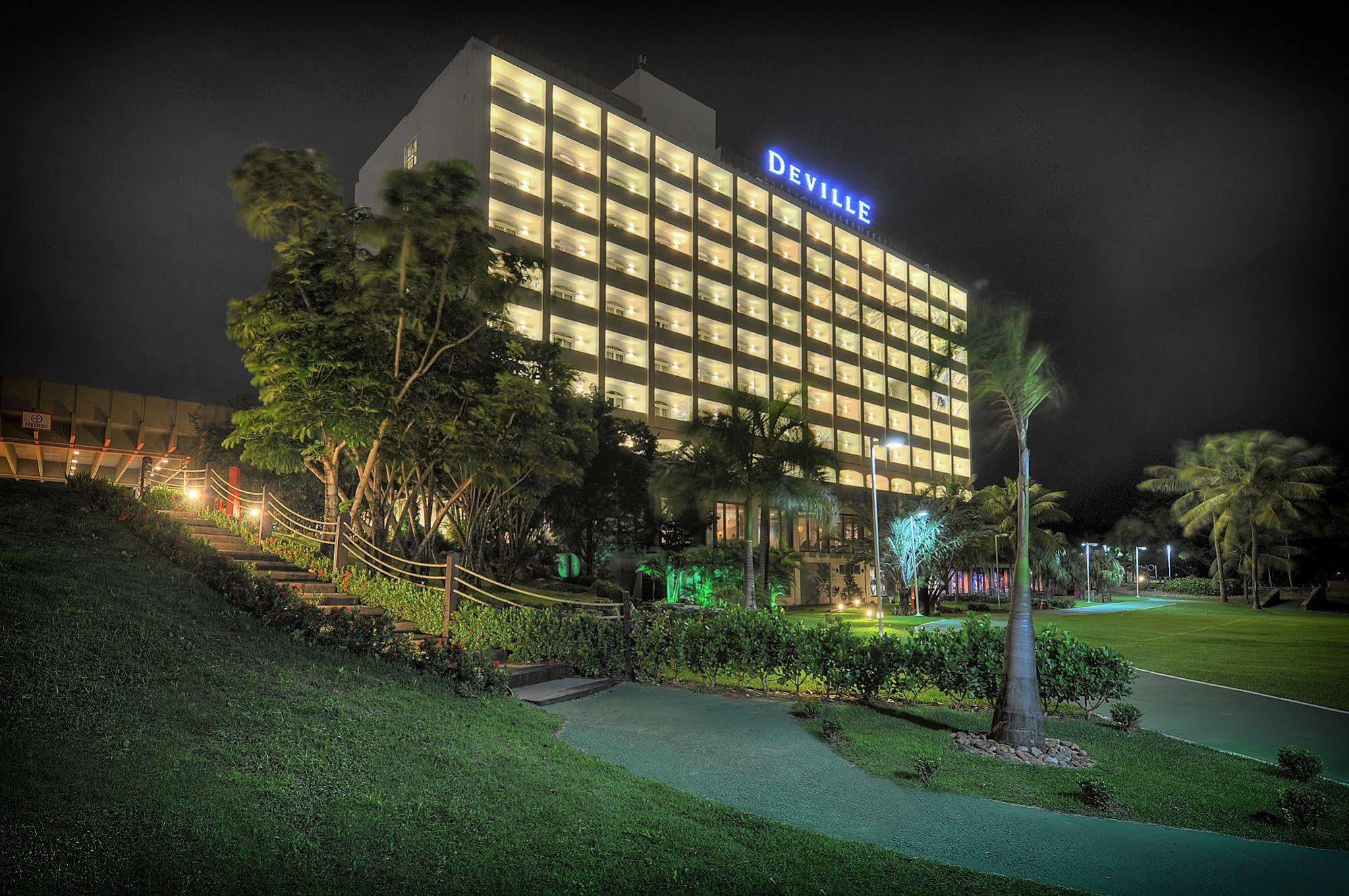 Hotel Deville Prime Салвадор Екстериор снимка DLV Hotel