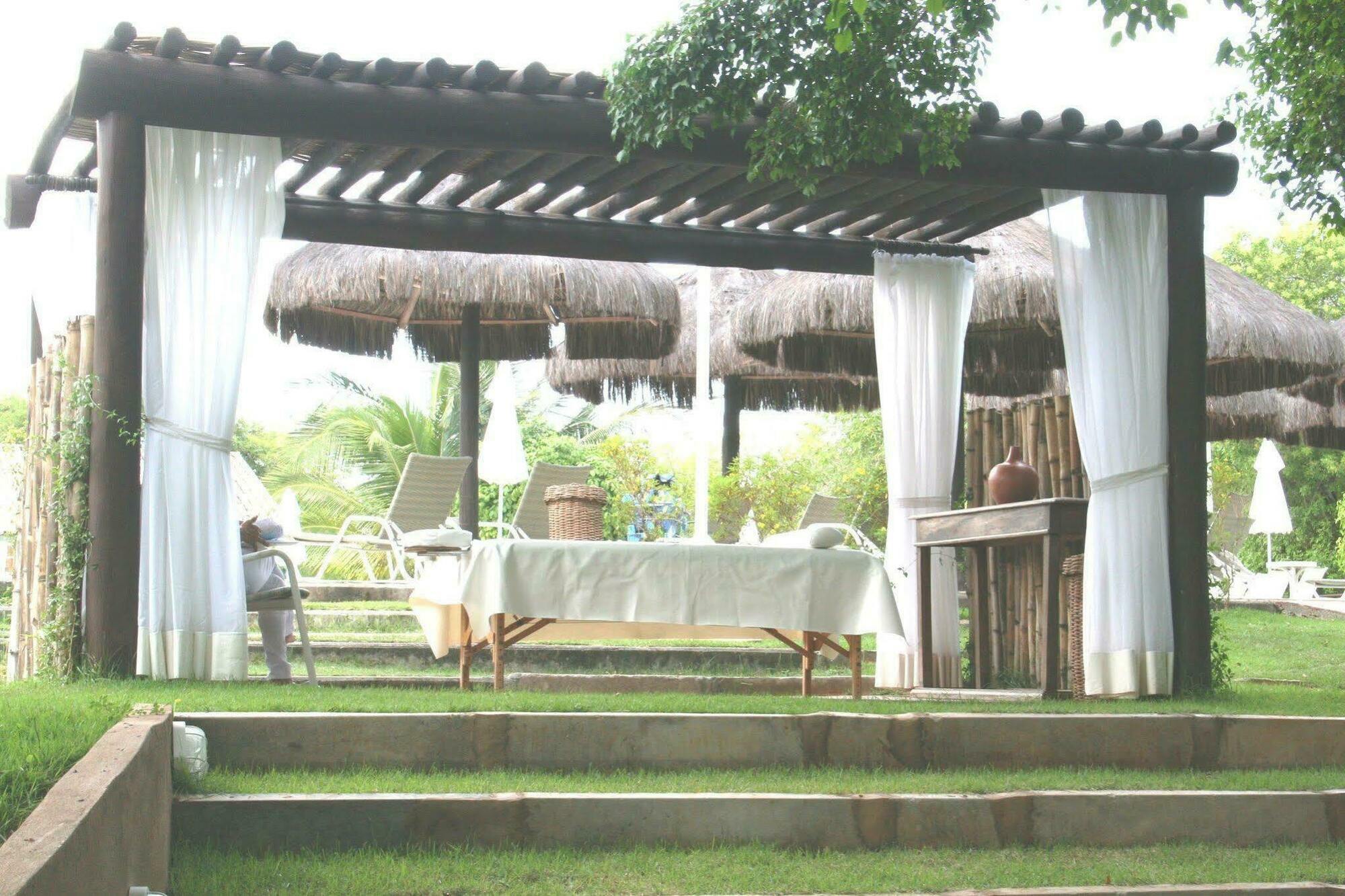 Hotel Deville Prime Салвадор Екстериор снимка A spa at a resort in Cancun, Mexico
